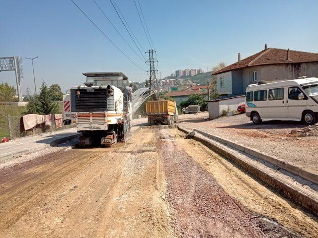 Büyükşehir’den Tavşantepe’de yol yenileme çalışması