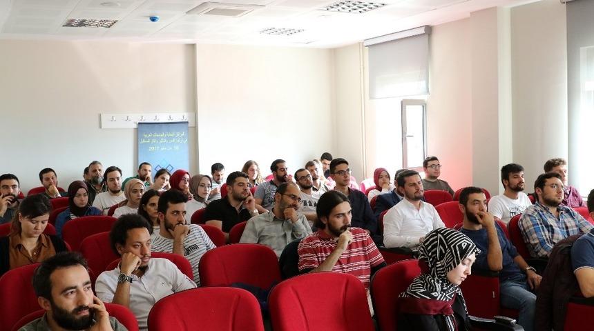 SA&Uuml;&rsquo;de M&uuml;sl&uuml;man Kardeşler&rsquo;in Y&uuml;kselişi ve D&uuml;ş&uuml;ş&uuml; konuşuldu