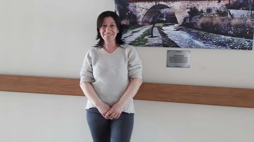 Sevgilisin &ouml;ld&uuml;rd&uuml;ğ&uuml; H&uuml;lya, toprağa verildi