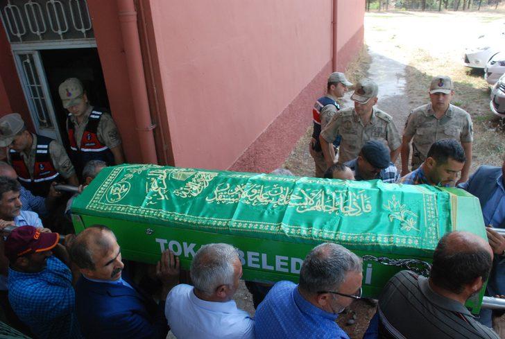 Korkunç olay! Öğrenci fark etti, okul tatil edildi G5