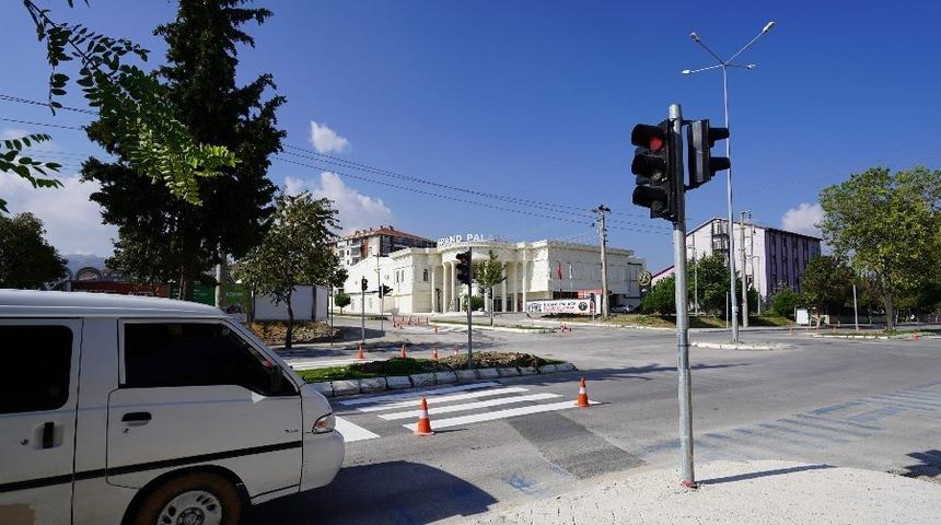 Kaza kavşağına sinyalizasyon sistemi