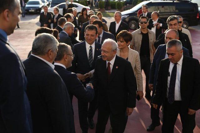 CHP Genel Başkanı Kılıçdaroğlu’ndan AKOM’a ziyaret