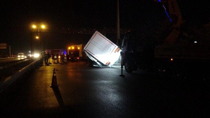 Korkutan kaza sonrası trafik kilitlendi! Kilometrelerce araç kuyruğu G3