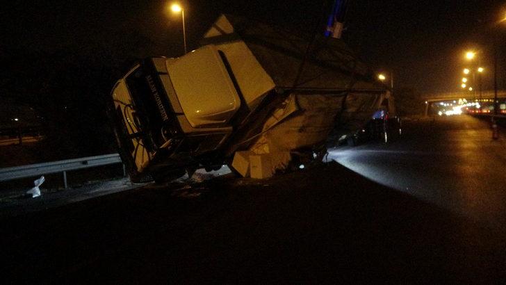 Korkutan kaza sonrası trafik kilitlendi! Kilometrelerce araç kuyruğu G4