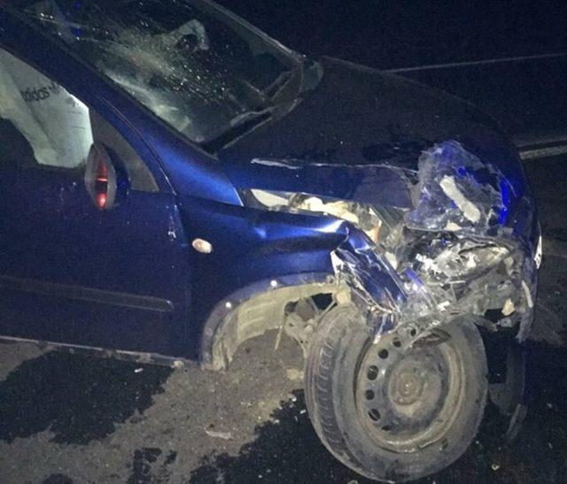 Tekirdağ’da otomobiller kafa kafaya çarpıştı: 4 yaralı