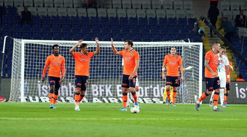 Başakşehir 5 haftada attığı gol&uuml; 1 ma&ccedil;ta buldu