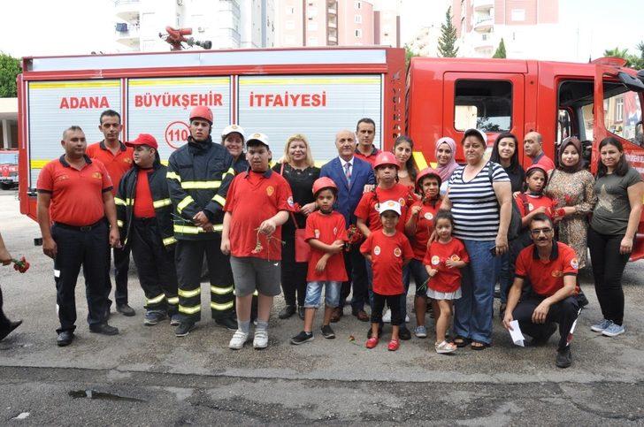 Engelliler bir günlüğüne itfaiye eri oldu G1