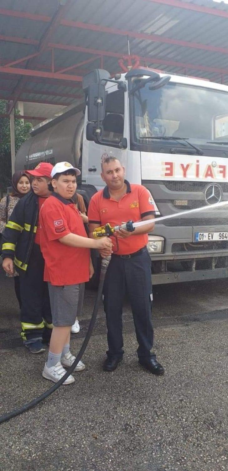 Engelliler bir günlüğüne itfaiye eri oldu G2