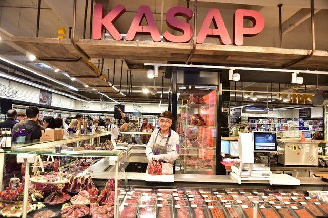 Mashattan Gurme CarrefourSA yenilenerek açıldı