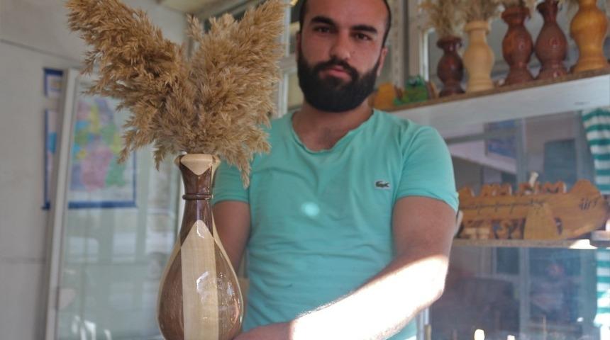 Ahşaba olan hobisi iş sahibi yaptı