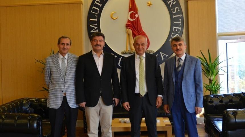 Milletvekili Kasap&rsquo;tan Rekt&ouml;r Uysal&rsquo;a ziyaret