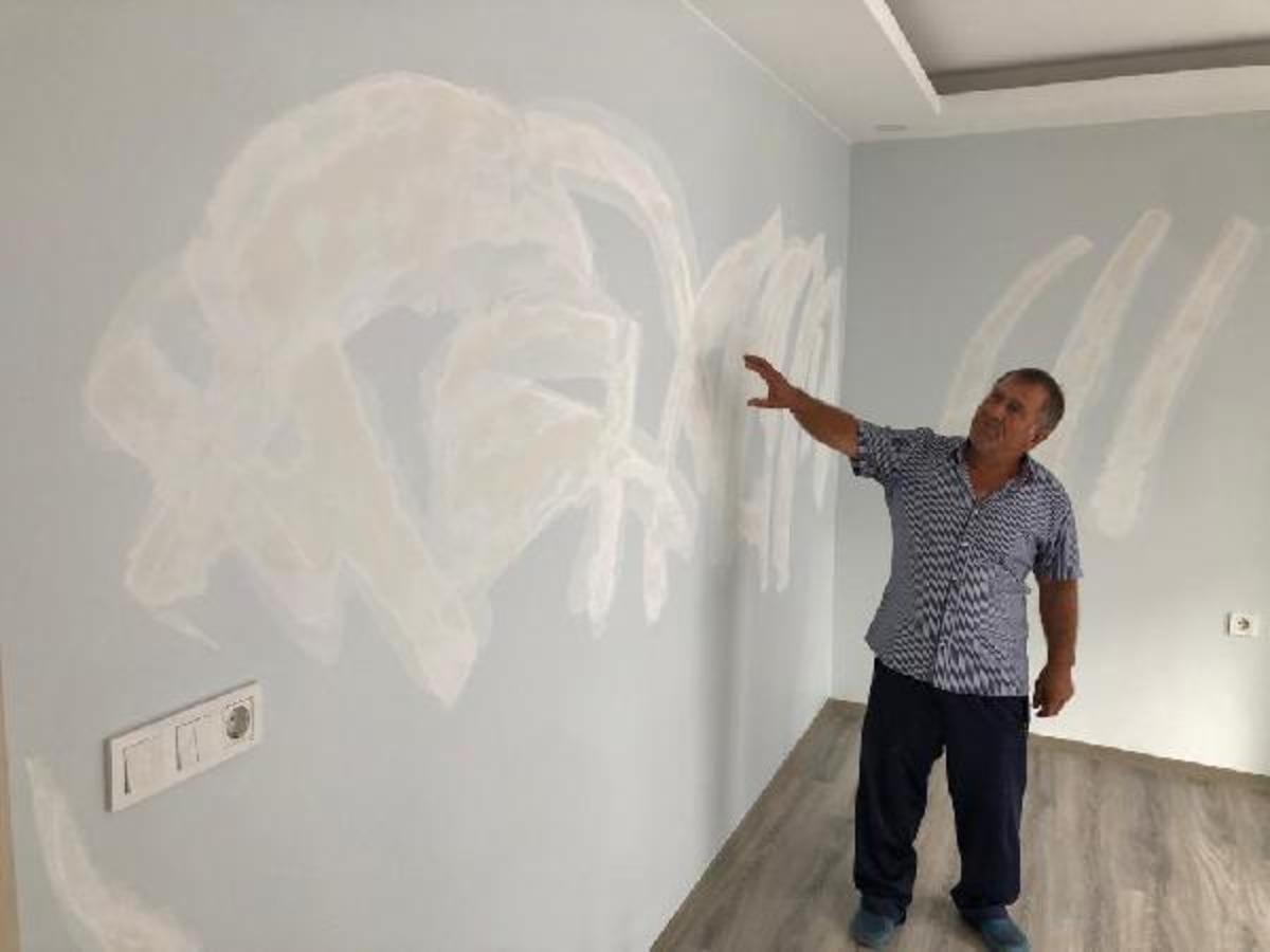 Ev sahibi şoka girdi! Kiracı eve 40 arkadaşıyla gelip zarar verdi