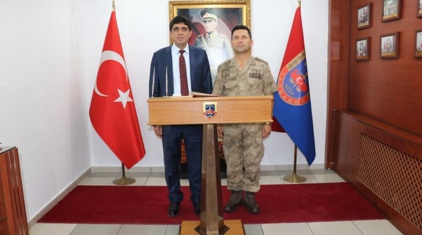 Rektör Alma’dan, Albay Özdurhan’a hayırlı olsun ziyareti