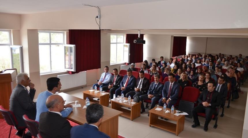 Kaymakam Kazez, eğitimcilerle bir araya geldi