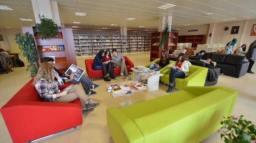 D&uuml;zce &uuml;niversitesi &ouml;ğrencilerini bekliyor