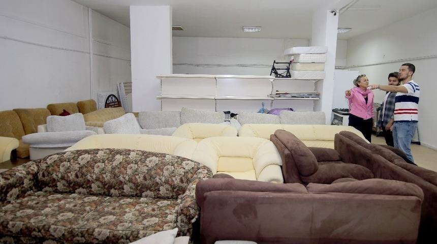 &Ccedil;ankaya Belediyesi&rsquo;nden &uuml;niversitelilere eşya desteği