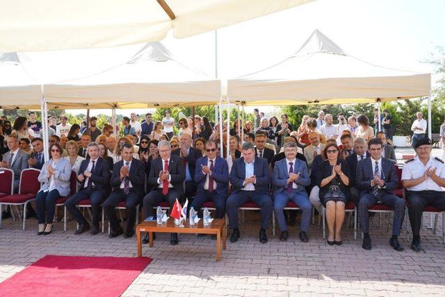 Ege Üniversitesi Çeşme Turizm Fakültesinde açılış heyecanı