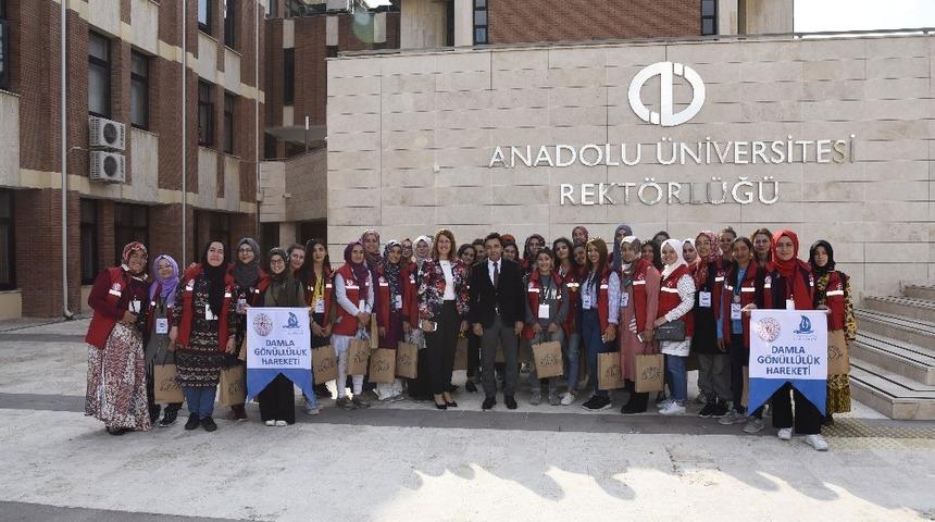 Damla G&ouml;n&uuml;ll&uuml;leri&rsquo;nden Anadolu &Uuml;niversitesi&rsquo;ne ziyaret