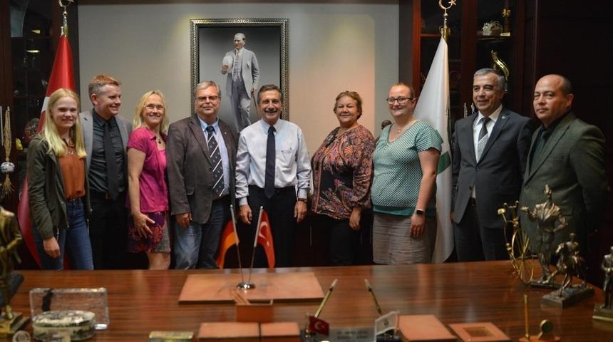 Başkan Ata&ccedil; Alman heyetini ağırladı