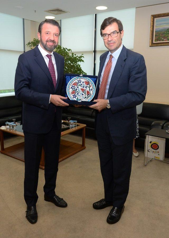 İspanya Büyükelçisi Juan Gonzales Barba: