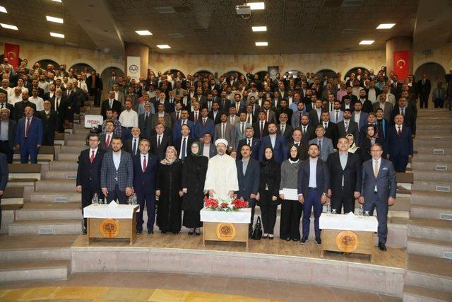 Diyanet İşleri Başkanı Erbaş’ın Nevşehir temasları sürüyor