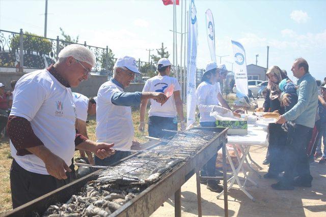 Van’da “5’inci Van Balığı Festivali”ne yoğun ilgi