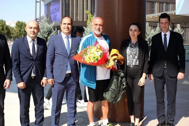 Kayserispor Konya&rsquo;ya ulaştı 1