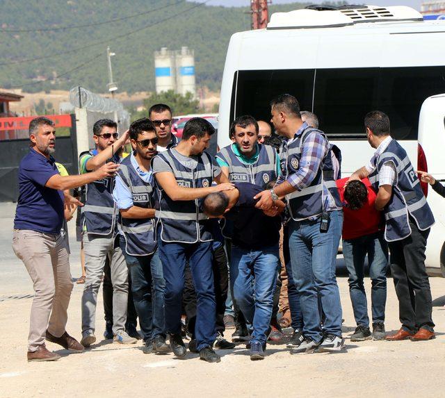 Kameradaki silahlı soygunun 10 şüphelisi yakalandı