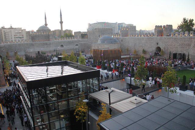 Tarihi Kayseri Kalesi 6 yıl sonra kapılarını açtı