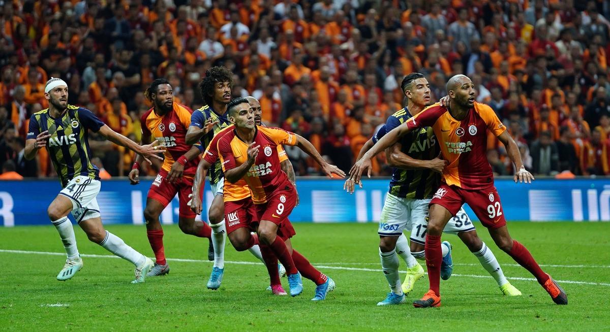 Galatasaray Fenerbah&ccedil;e'yi ligde 5 yıldır yenemiyor