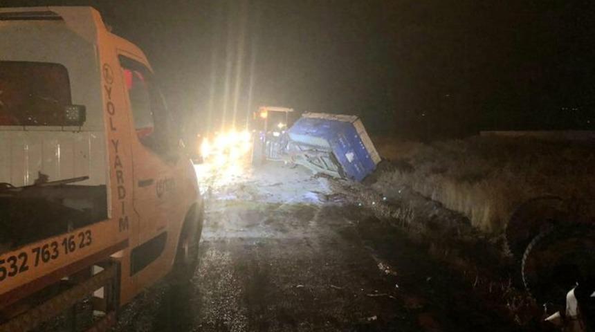 Elazığ'da feci kaza! Minibüs ile otomobil çarpıştı: Çok sayıda yaralı var!