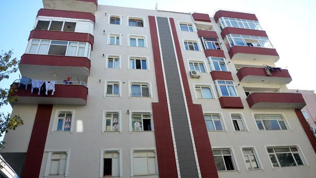 Avcılar'da 3 bloktan oluşan 30 daireli bina mühürlendi