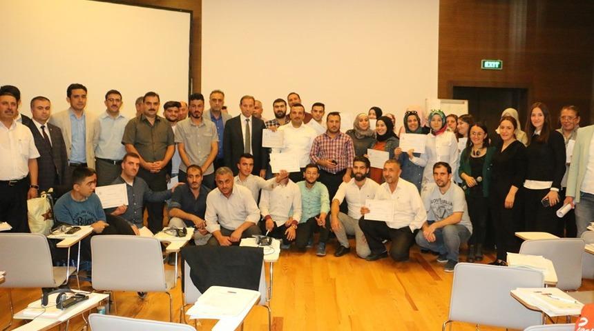 Hayata Fırsat Projesi kursiyerleri sertifika heyecanı yaşadı