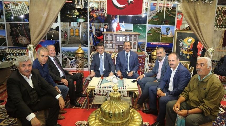 Tuşba Belediyesi fuara damgasını vurdu