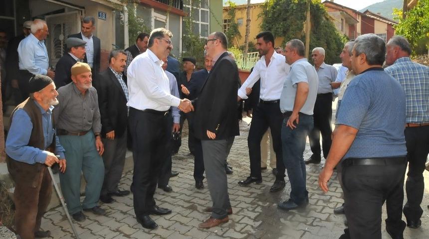 Erdem ve Akkaya mahalle ziyaretlerini sürdürüyor