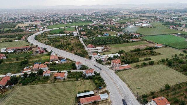 Meram’da yol ve asfaltlama çalışmaları tamamlanıyor