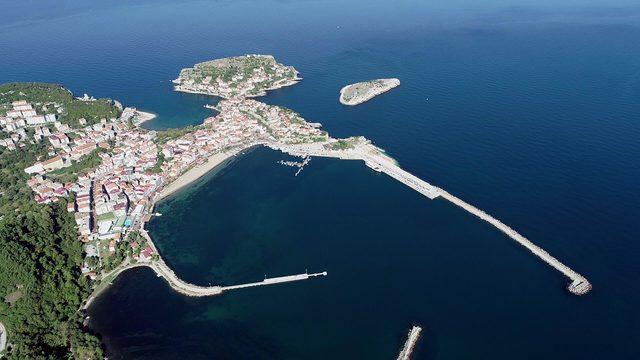 Amasra, doğal güzelliği ve tarihiyle ilgi görüyor