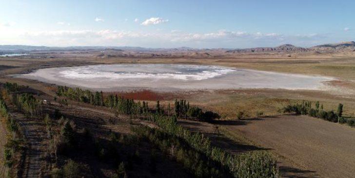 Kellah Gölü tamamen kurudu G4