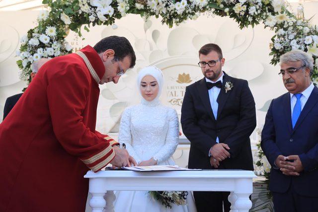 CHP Genel Başkanı Kılıçdaroğlu nikah şahidi oldu