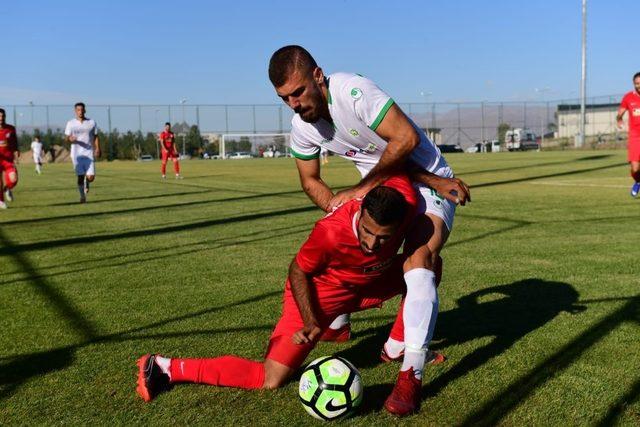 Yakutiye Belediyespor iddialı takım olduğunu kanıtladı