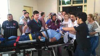 Tribünden düşen taraftar ağır yaralandı