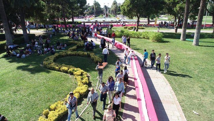İzmir’de en büyük pasta rekoru Son Dakika Haberler