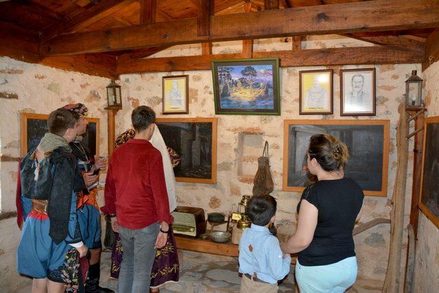 Kerimoğlu Eyüp Efe Evi türkülerle açıldı