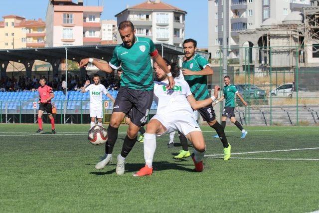 TFF 3. Lig: M.Yeşilyurt Belediyespor: 1 - Pazarspor: 2