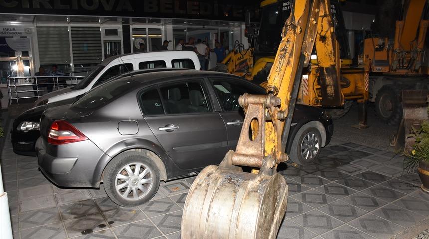 İncirliova Belediye Başkanı'nın makam aracına haciz kararı