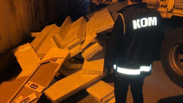 Polis şüphelenince yakayı ele verdi! Şeytanın aklına gelmez!