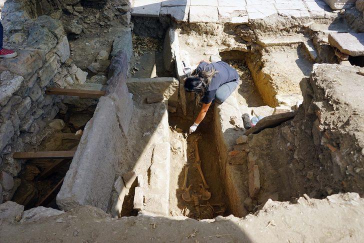 Adramytteion Antik Kenti'nde ilk tarım izleri ortaya çıktı G4