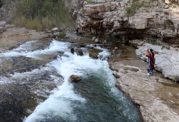 UNESCO'nun Dünya Mirası'na aday gösterildi! Tortum Şelalesi turistlerin gözdesi G1