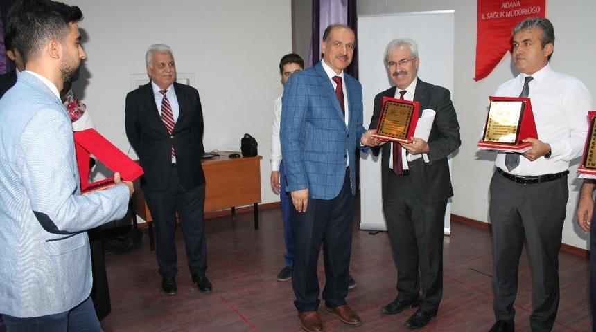 Adana&rsquo;da 66 okula beyaz bayrak verildi