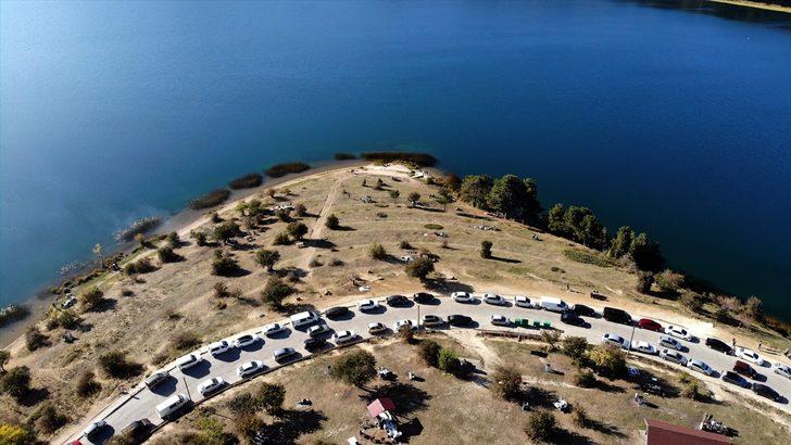 Abant tatilcilerin akınına uğruyor G4